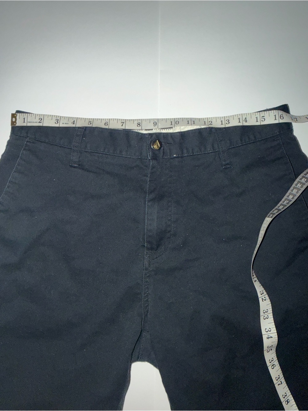 Volcom shorts - Picture 5 of 5
